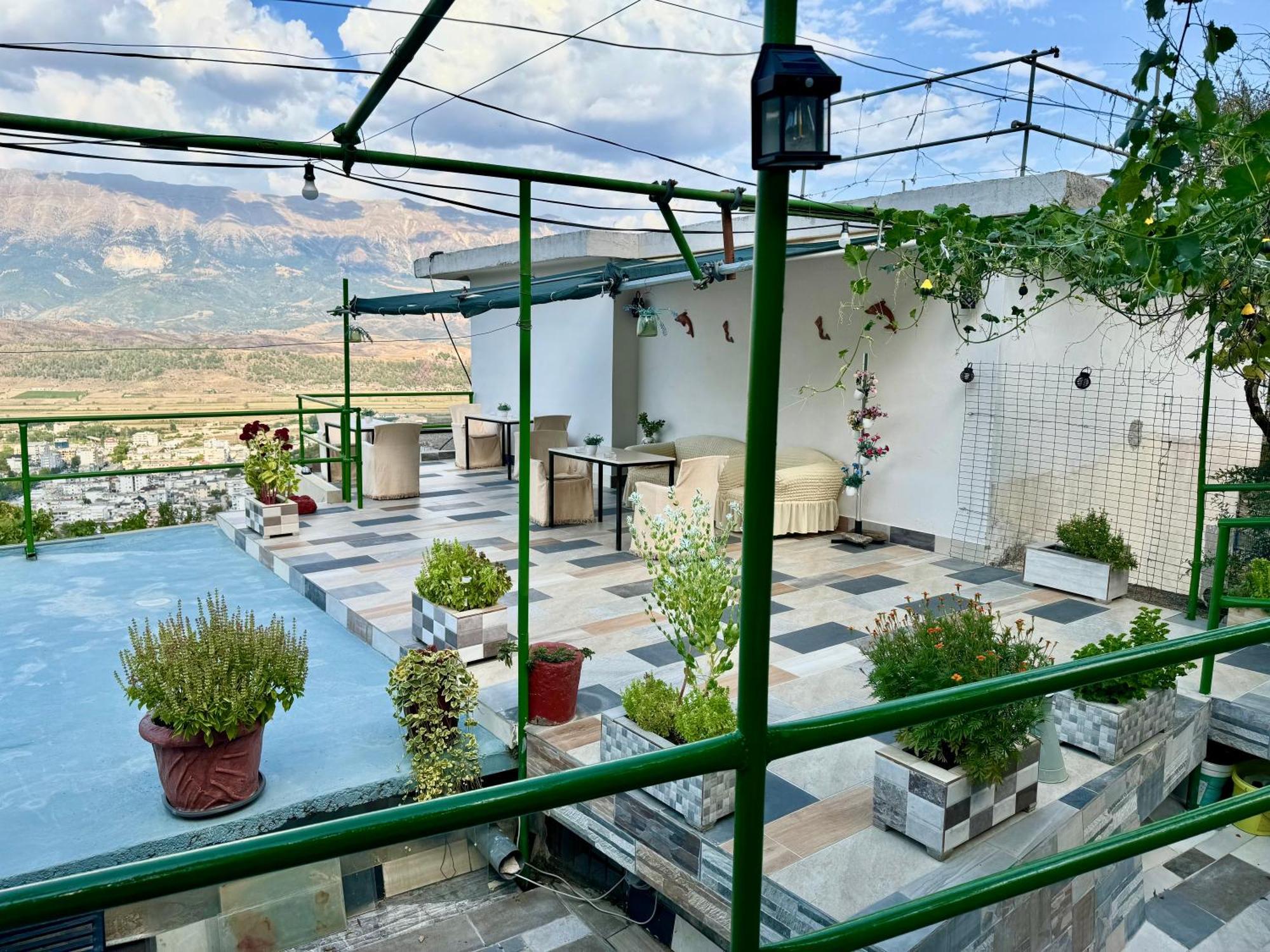 Panoramic View Guest House Gjirokaster Exterior photo